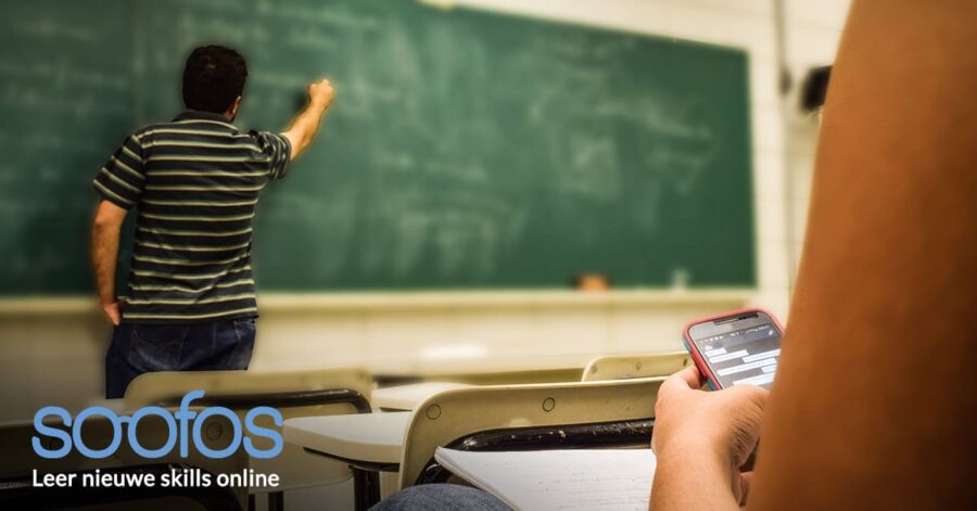 Lees over de effectiviteit van e-learning tegenover klassikale lessen